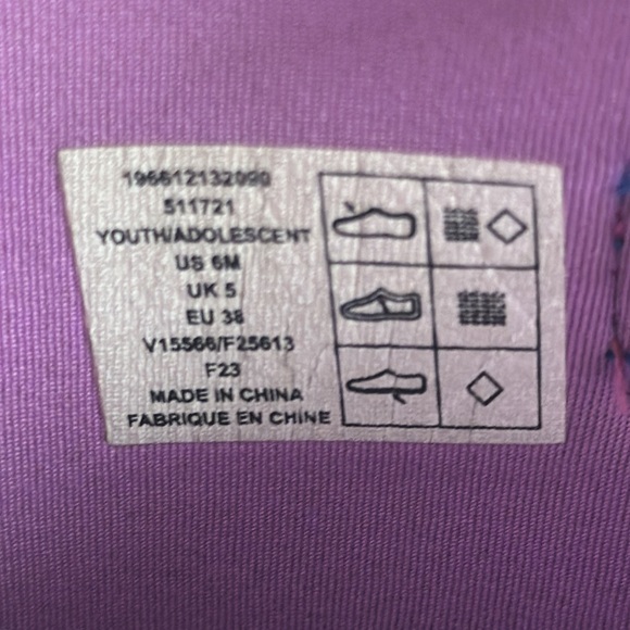 Kid’s Lands End Waterproof Boots - Picture 2 of 4